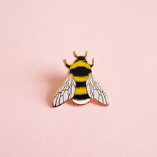 Load image into Gallery viewer, Lovely Rose Gold Bee Pin