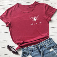 Load image into Gallery viewer, bee tshirt